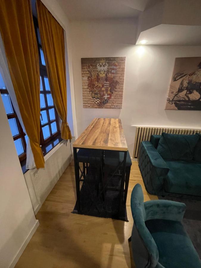 Sofie - Free Parking Place In The Garage Apartman *