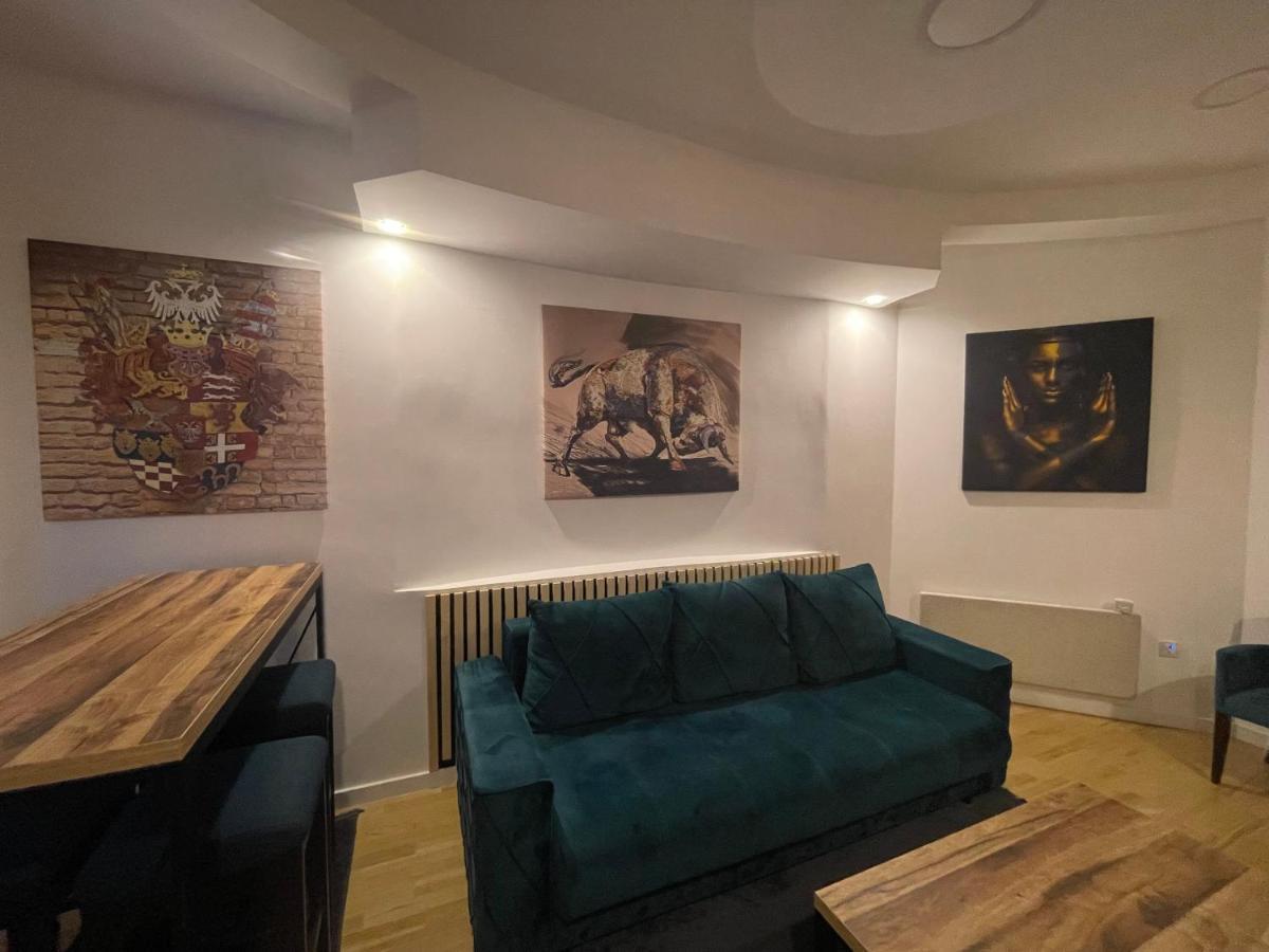 Sofie - Free Parking Place In The Garage Apartman